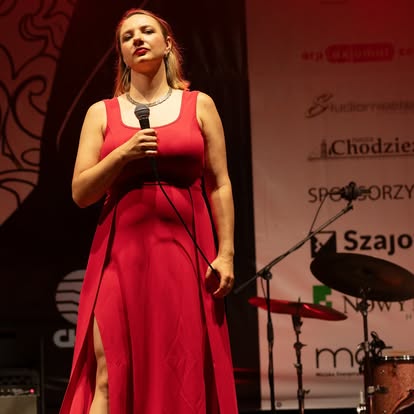 Może być zdjęciem przedstawiającym tekst „Szajo lIìm OWY”